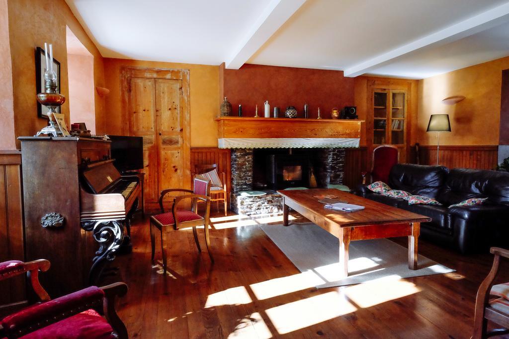 Juzet-de-Luchon Le Poujastou Bed & Breakfast エクステリア 写真