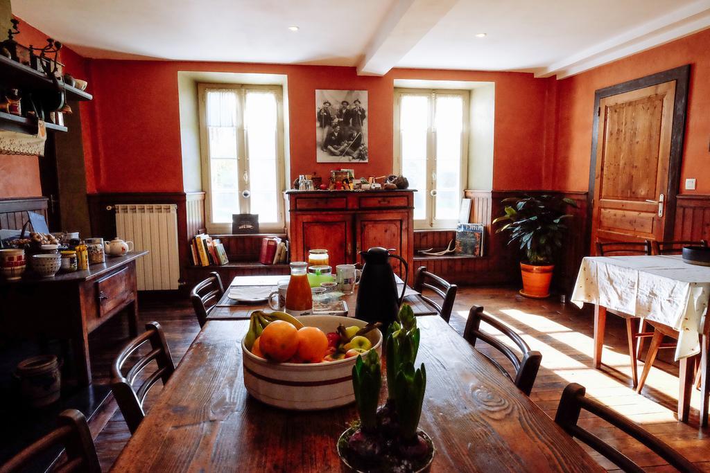Juzet-de-Luchon Le Poujastou Bed & Breakfast エクステリア 写真