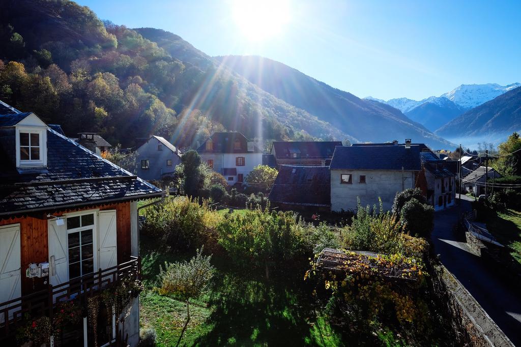 Juzet-de-Luchon Le Poujastou Bed & Breakfast エクステリア 写真